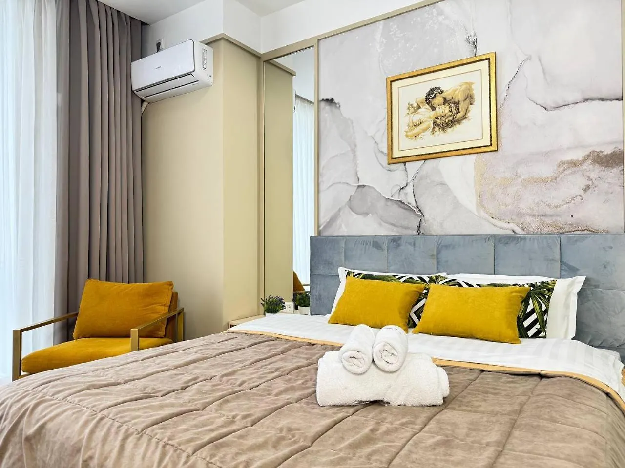 2 Room Apartment 4 You, Flat 135 Almaty